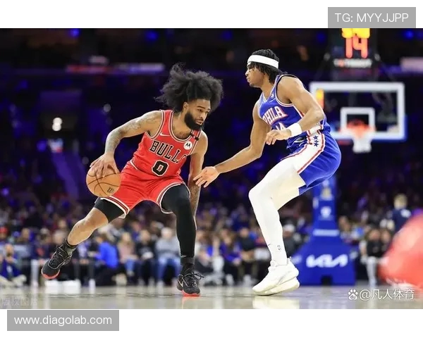 NBA魔术队与76人队激战正酣谁能在这场对决中笑到最后