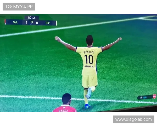 朗斯与瓦朗谢讷的激烈对决揭示法甲新赛季的竞争格局 朗斯与瓦朗谢讷的激烈对决揭示法甲新赛季的竞争格局