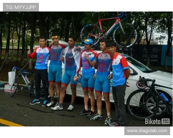 重庆羽毛球队在洲际杯积分榜上以72分稳居第一名,展现强劲实力 重庆羽毛球队在洲际杯积分榜上以72分稳居第一名,展现强劲实力