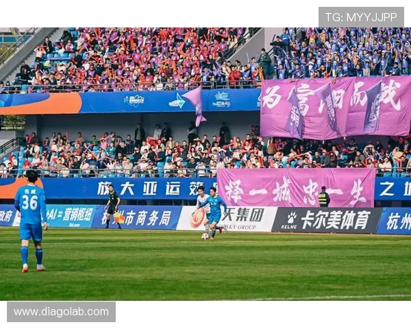 杭州足球队的蜕变之旅：从地方球队到世界杯舞台的奋斗历程